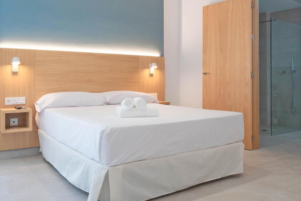 Rio Salado Conil Hostal Conil De La Frontera Εξωτερικό φωτογραφία